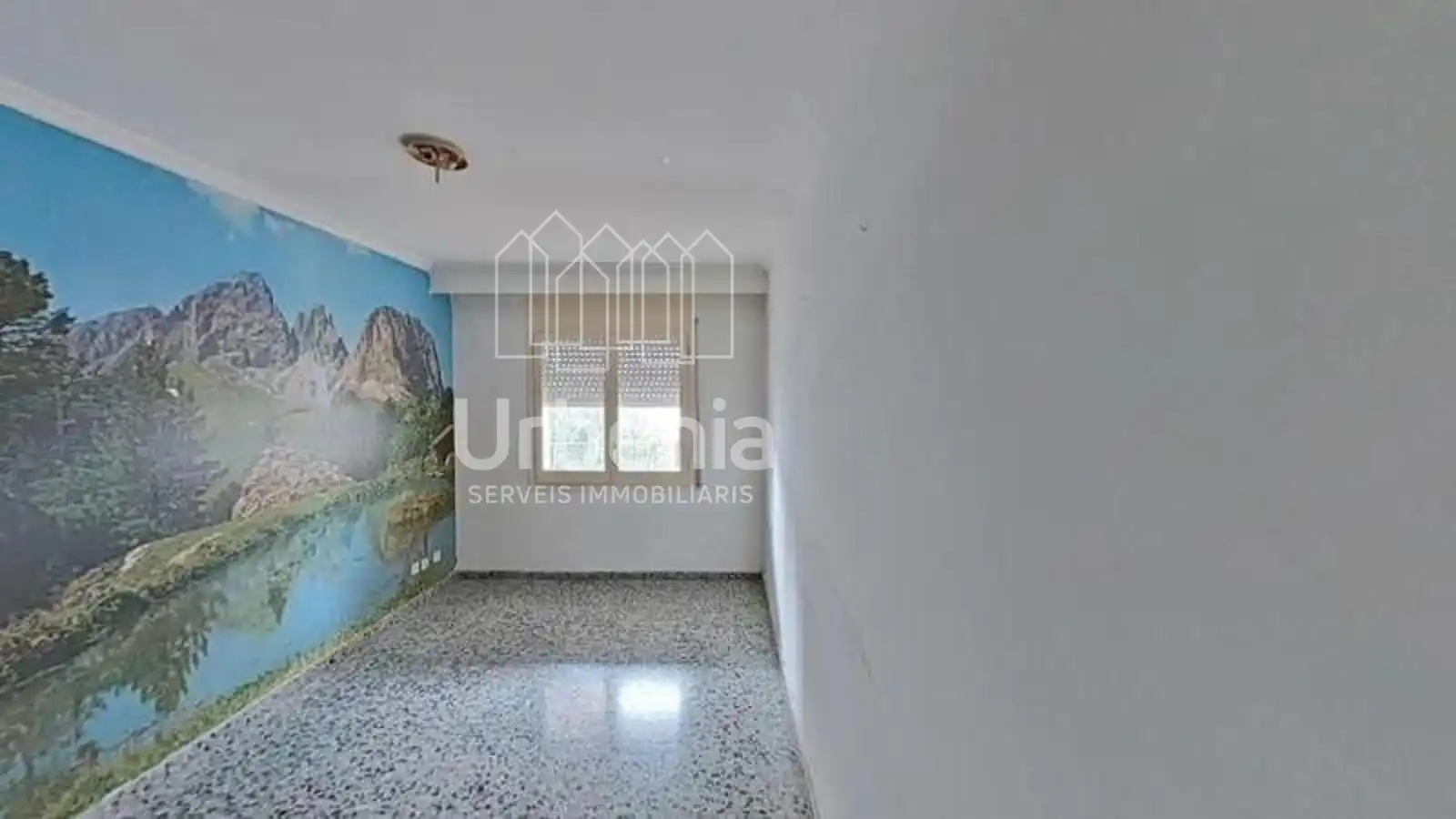Piso en venta en Escales, Urbanitzacions