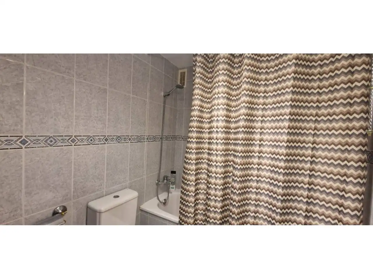Bathroom of Apartments for sale in Benalmádena  with Air Conditioner, Heating and Terrace