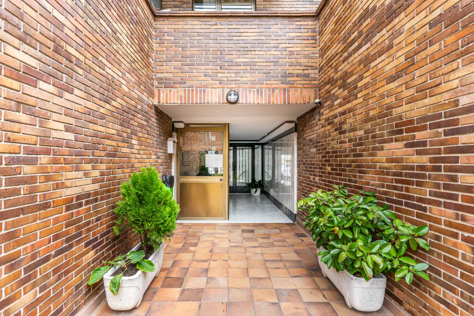 Wohnung zum Verkauf in Majadahonda mit Klimaanlage, Heizung und Privatgarten