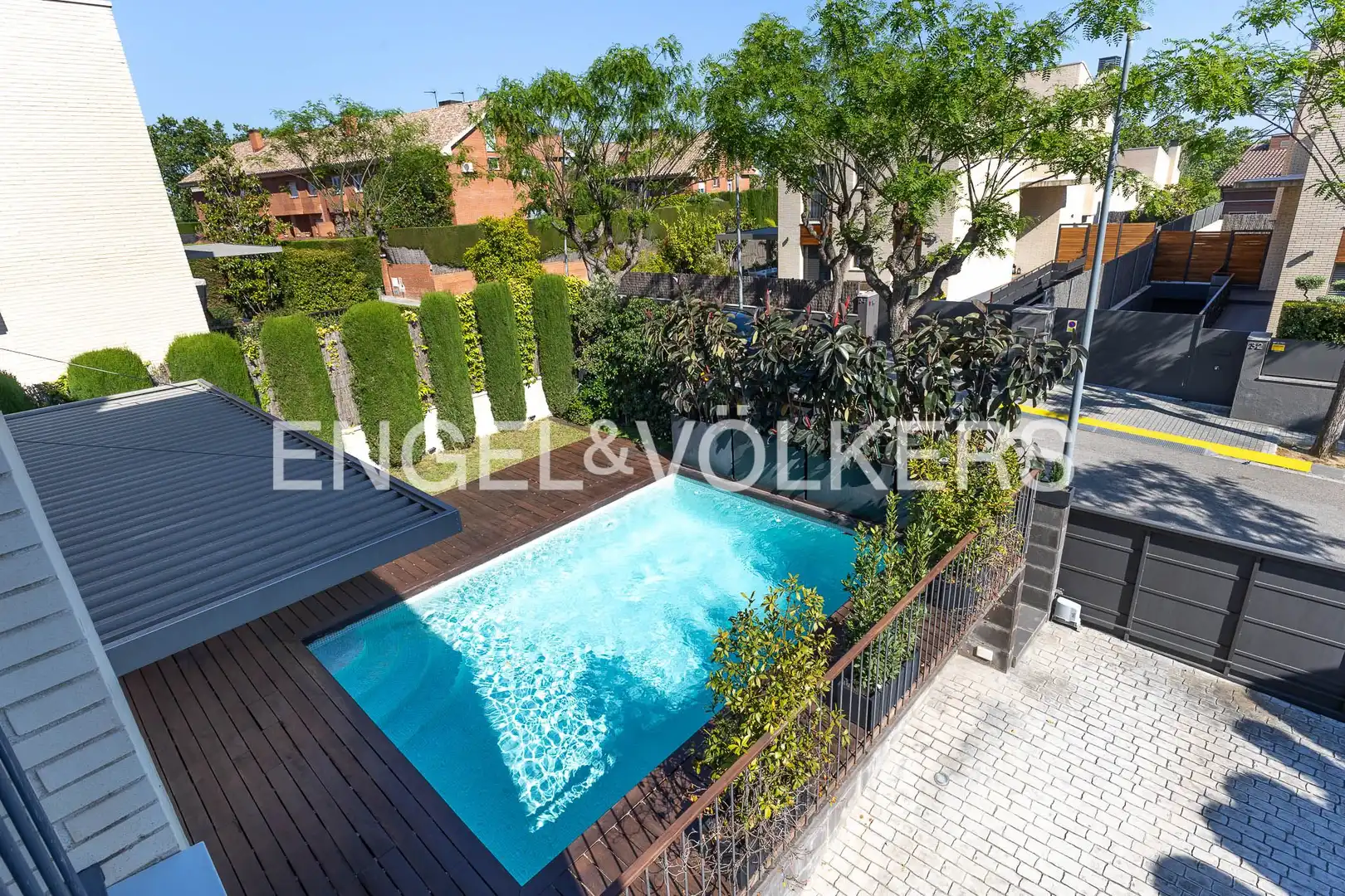 Piscina de Casa o xalet en venda en Vilassar de Dalt amb Aire condicionat, Calefacció i Jardí privat