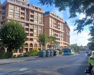 Vista exterior de Pis de lloguer en Santander amb Terrassa i Balcó