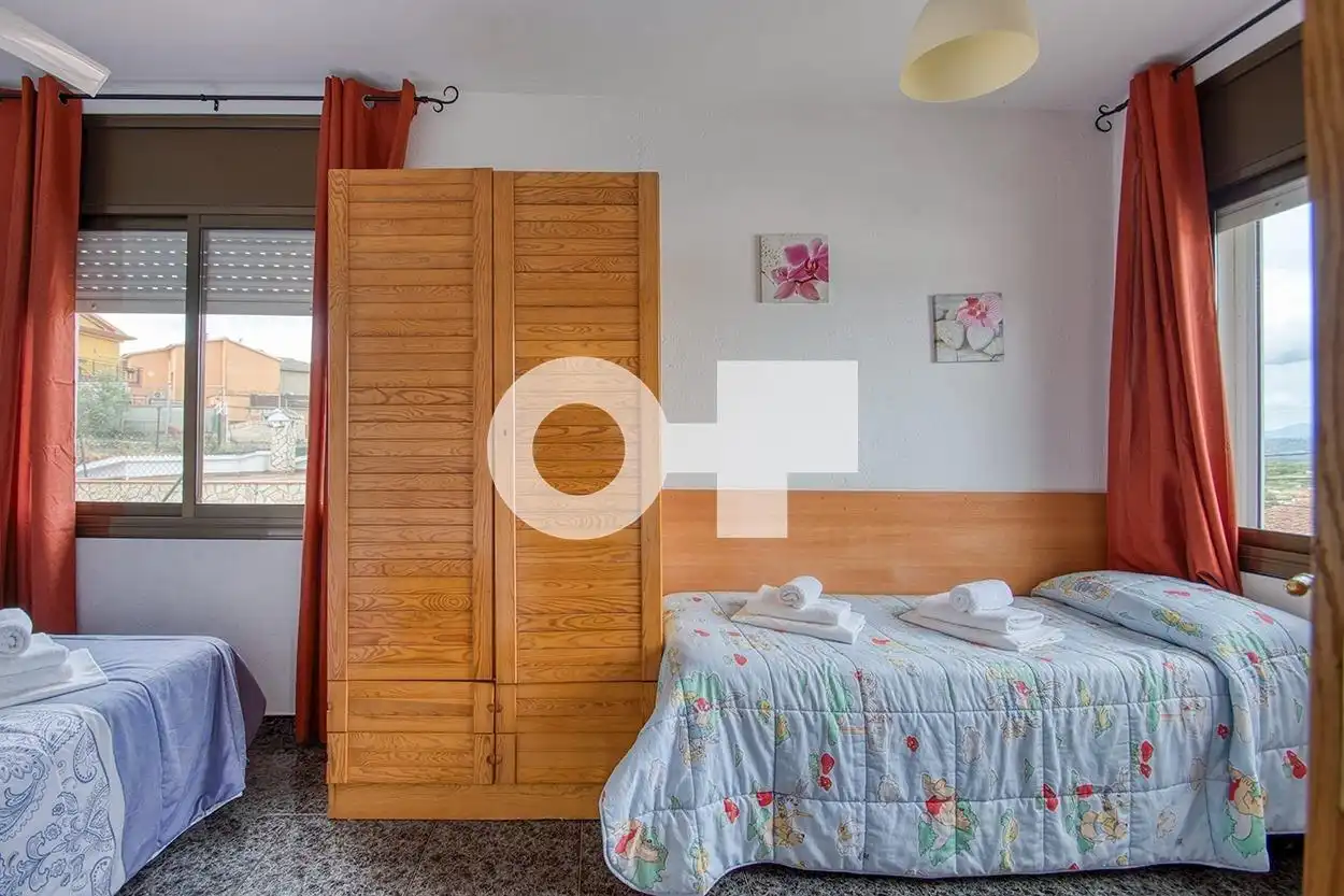 Dormitori de Casa o xalet en venda en Tordera amb Calefacció, Terrassa i Piscina
