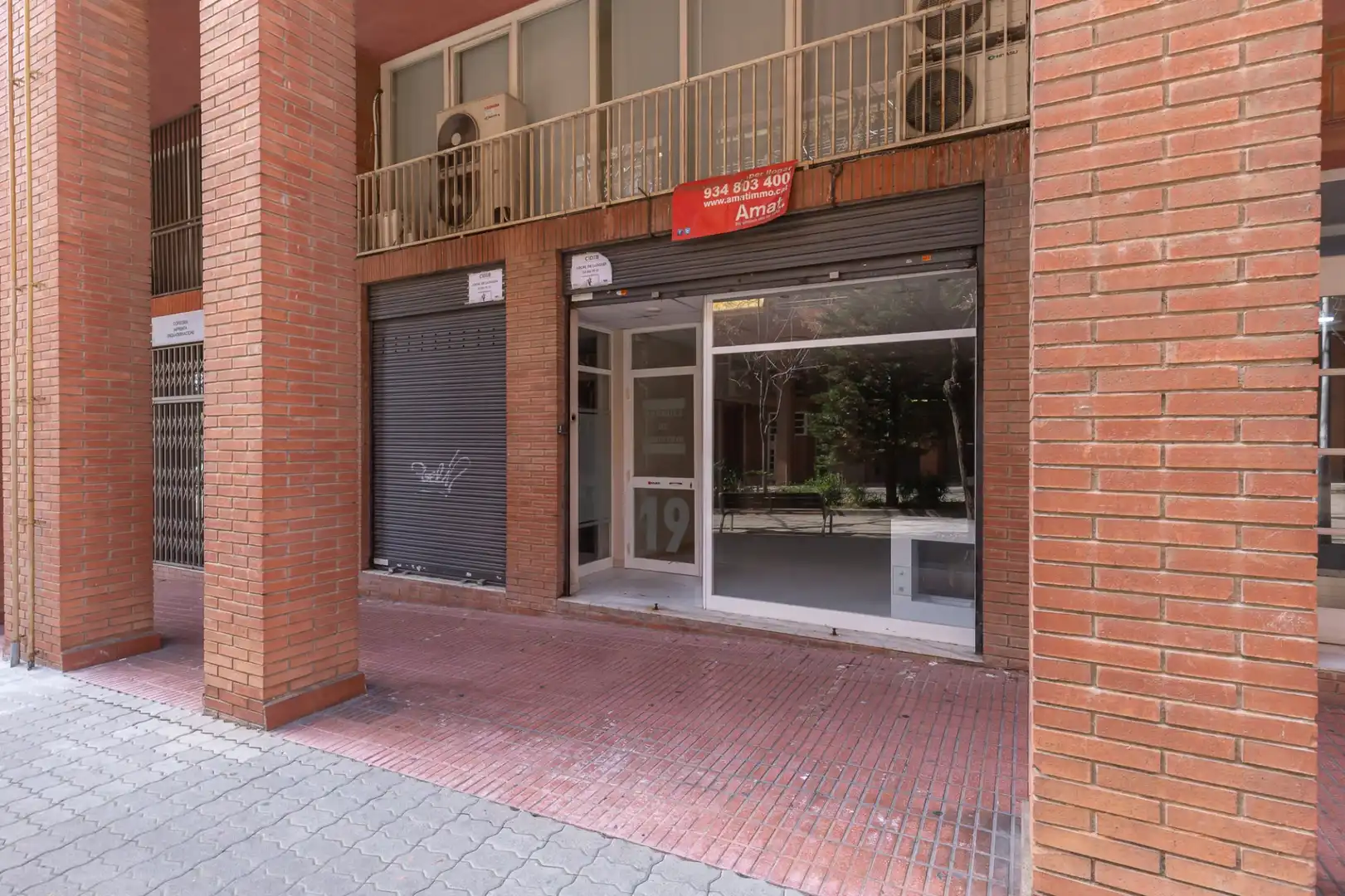 Geschaftsraum zum Verkauf in Sant Joan Despí mit Klimaanlage