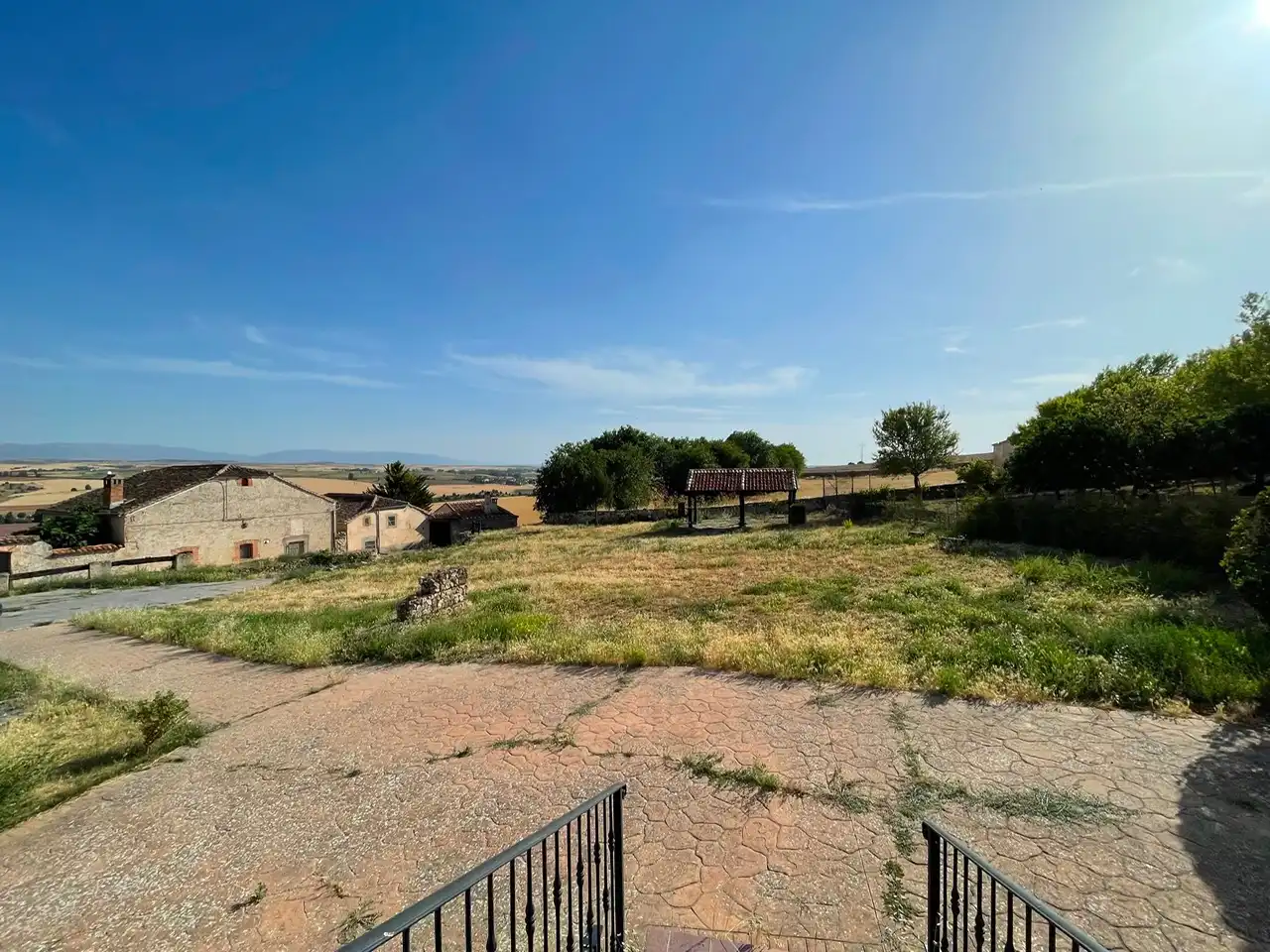 Finca rústica en venda en Sepúlveda amb Calefacció, Jardí privat i Parquet