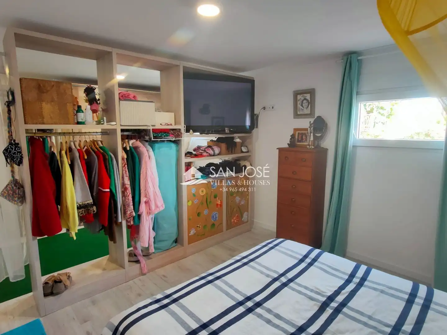 Habitación de Casa o chalet en venta en Aspe con Jardín privado, Trastero y Amueblado
