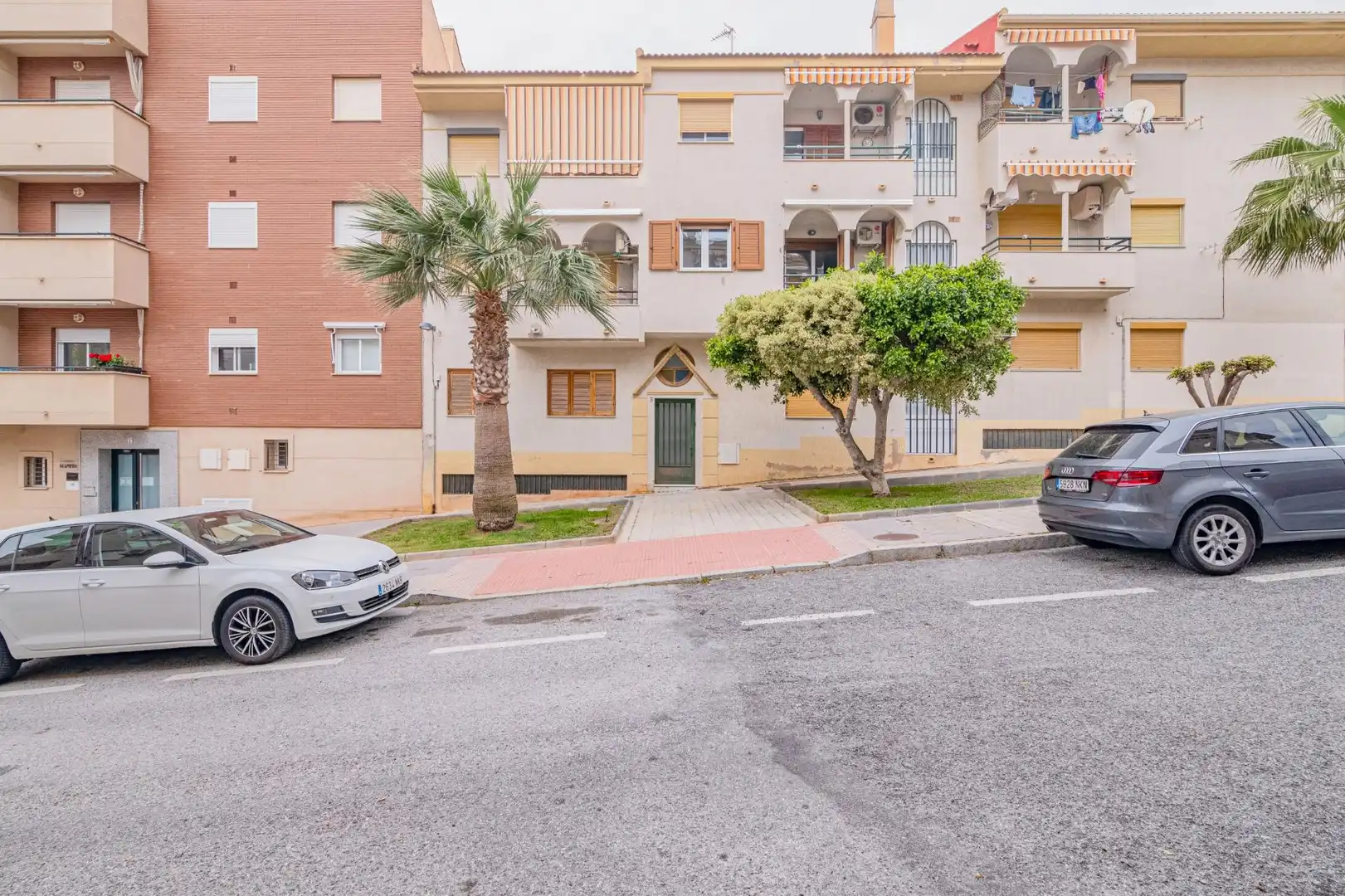 Außenansicht von Garage zum Verkauf in Torrenueva Costa