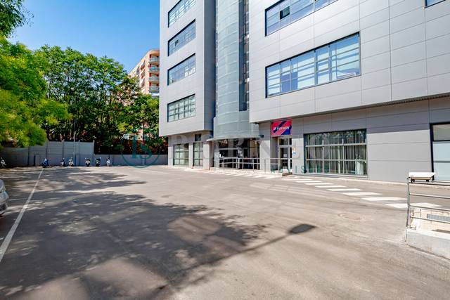 Oficina en Alquiler en Los Rosales