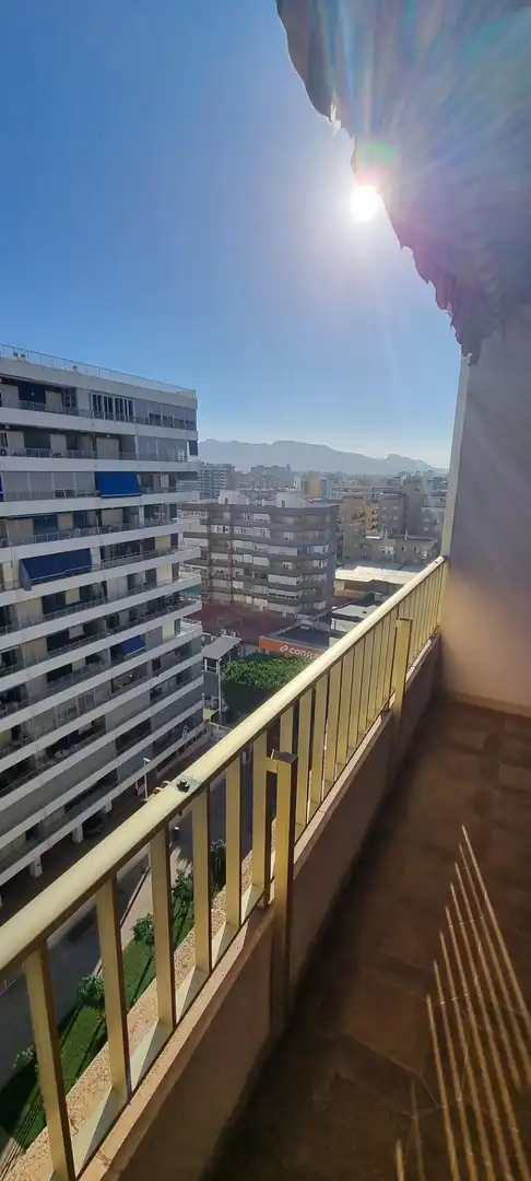 Pis amb terrassa en venda a ENRIC VALOR, imagen 30