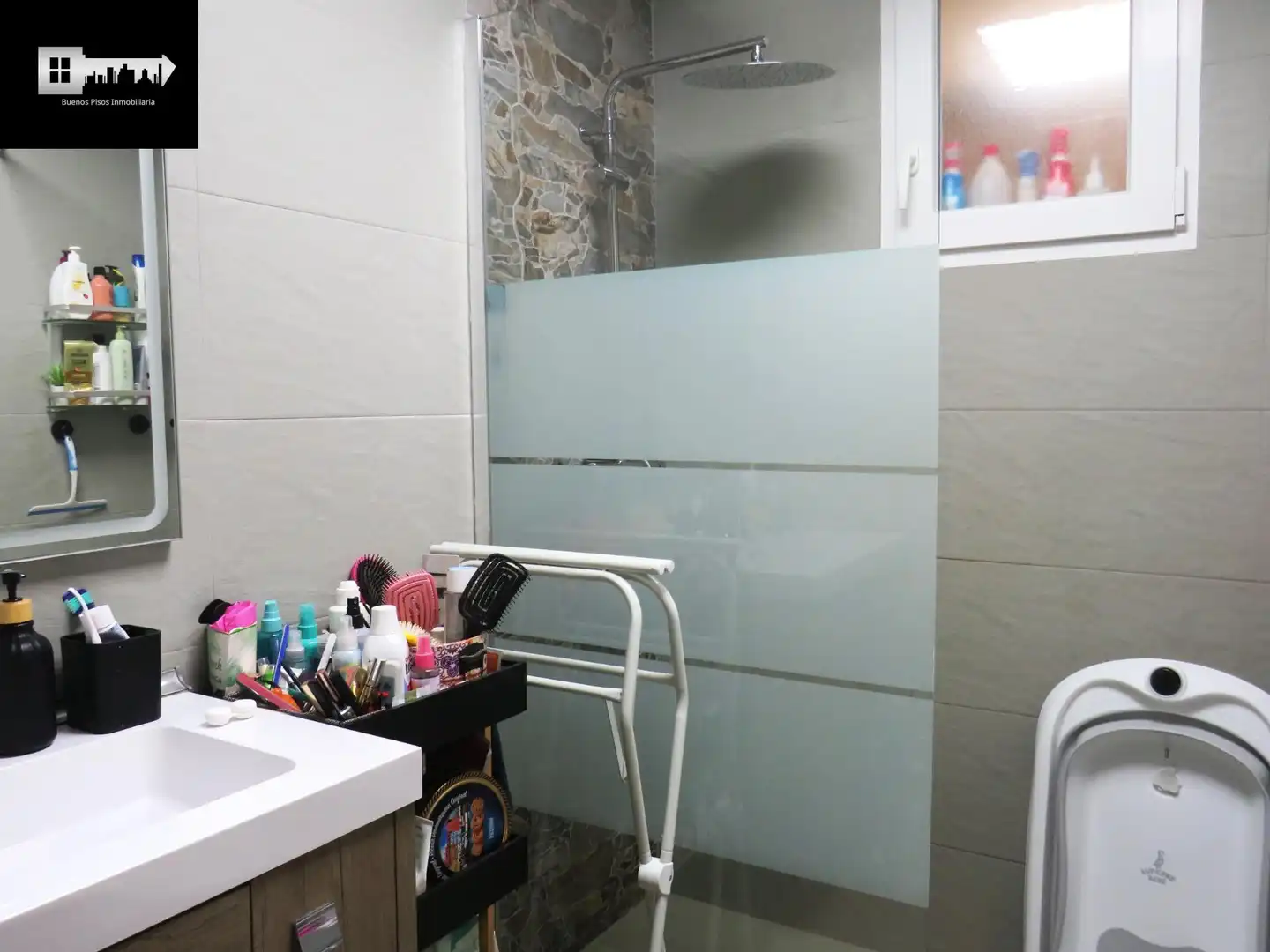 Bany de Pis en venda en Alicante / Alacant amb Aire condicionat i Calefacció