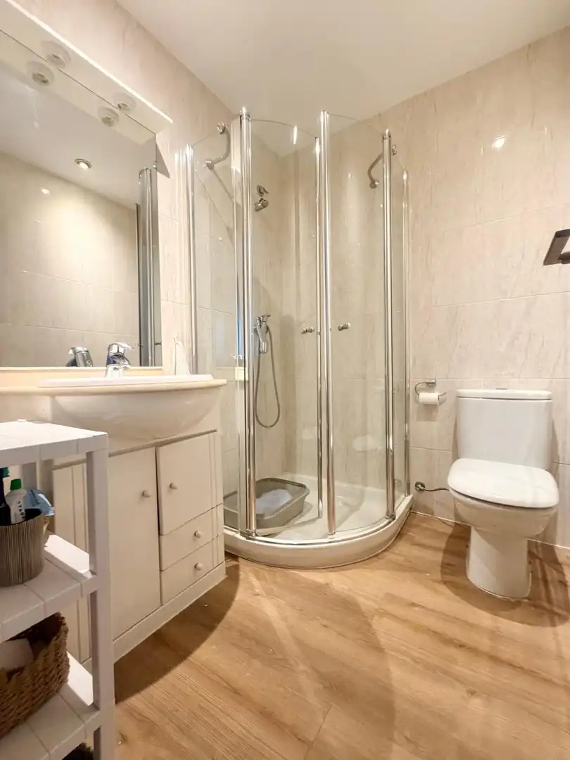 Baño de Casa adosada en venta en Cunit con Aire acondicionado, Calefacción y Jardín privado