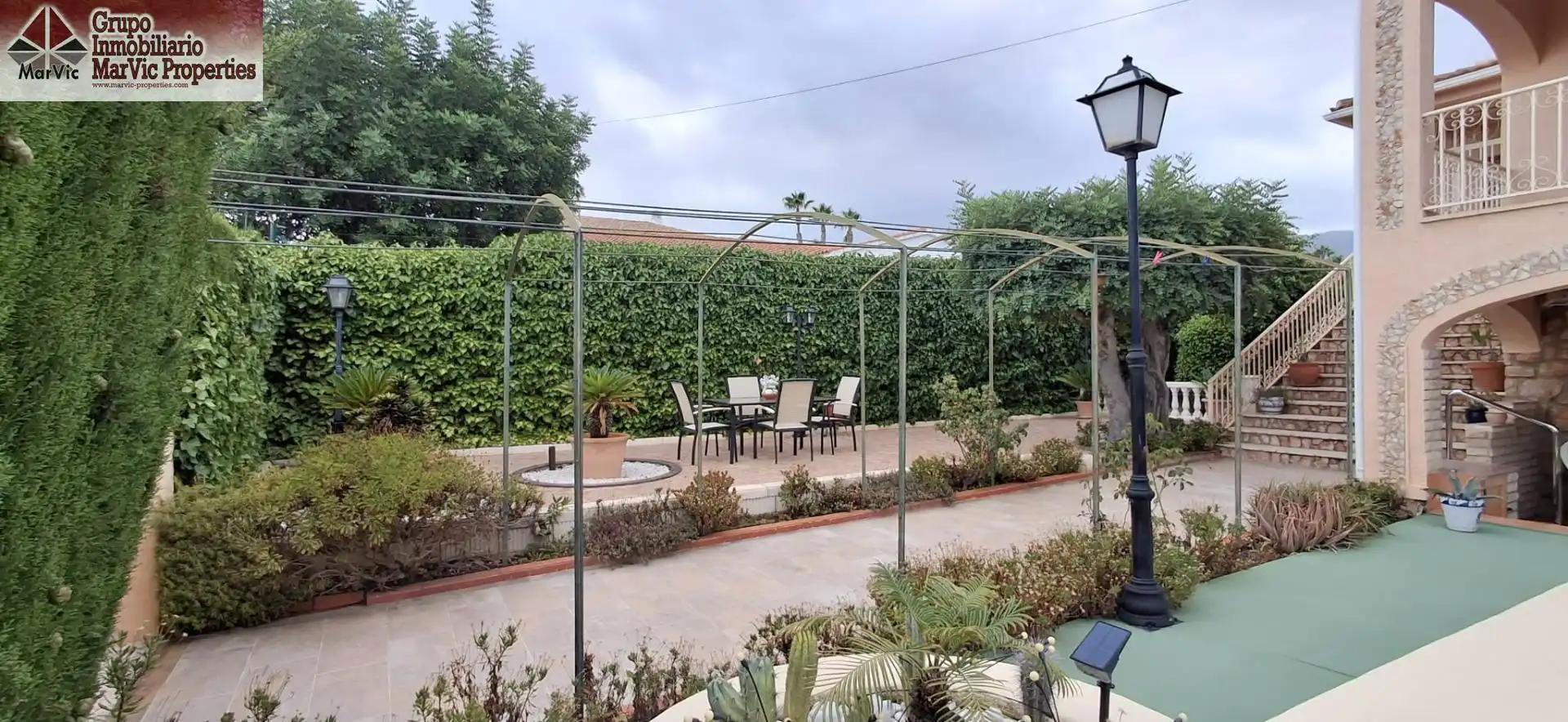 Terrassa de Casa o xalet en venda en Benidorm amb Aire condicionat, Jardí privat i Terrassa