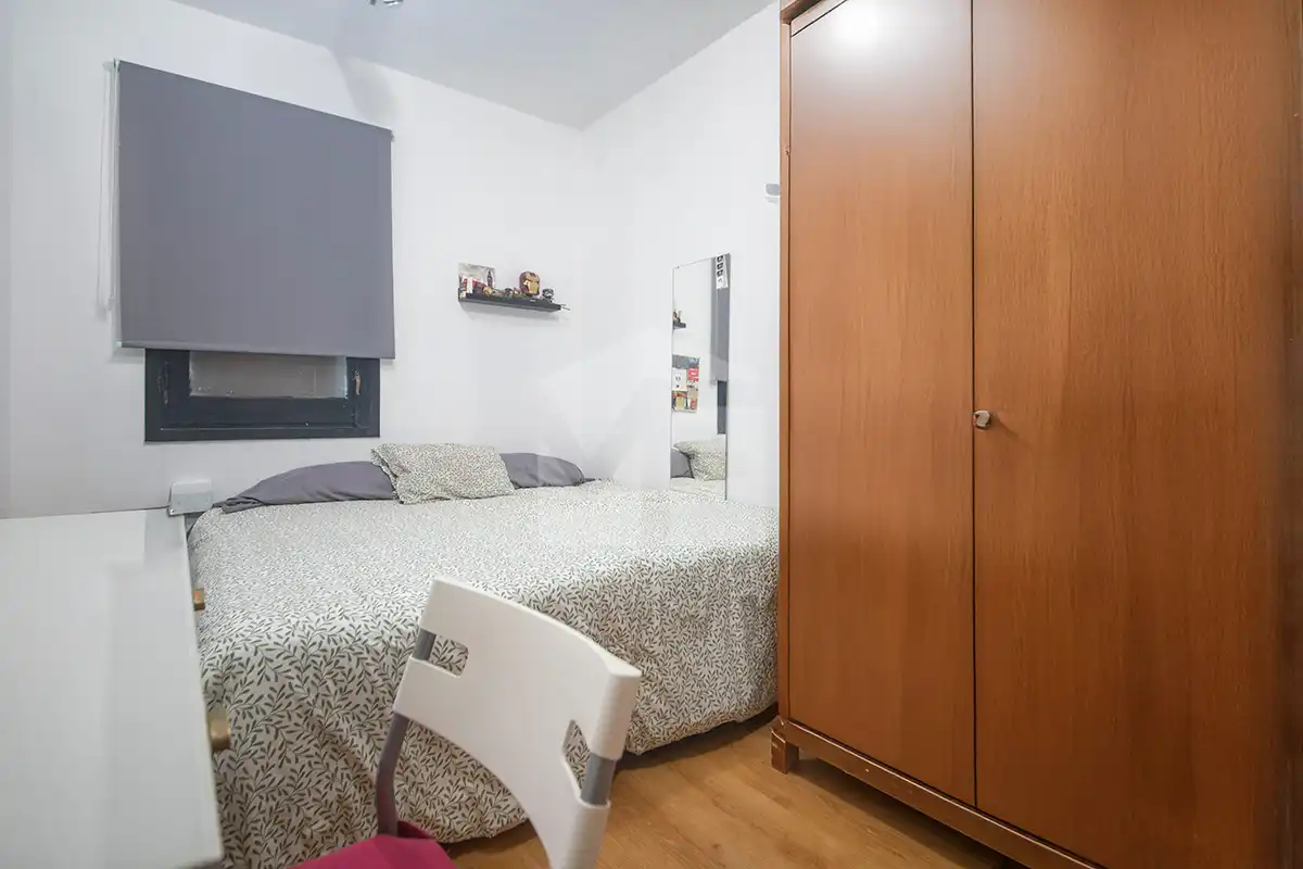 Bedroom of Flat for sale in Barcelona  with Air Conditioner and Heating