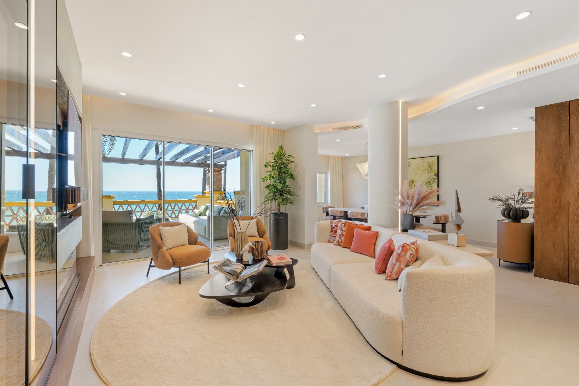 Sala d'estar de Apartament en venda en Marbella amb Aire condicionat, Terrassa i Traster