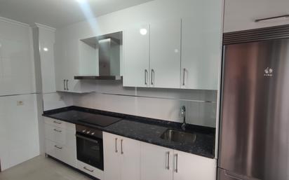 Kitchen of Flat to rent in Ourense Capital   with Heating and Balcony