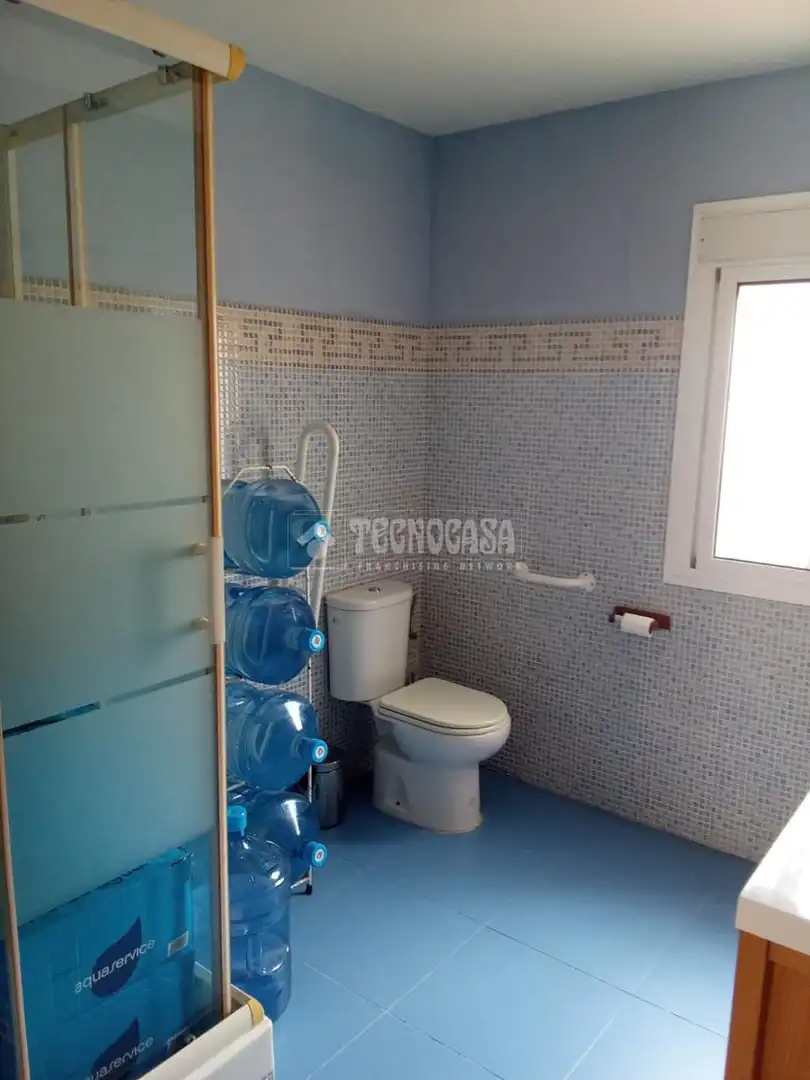 Baño de Casa o chalet en venta en Castilleja de la Cuesta con Aire acondicionado