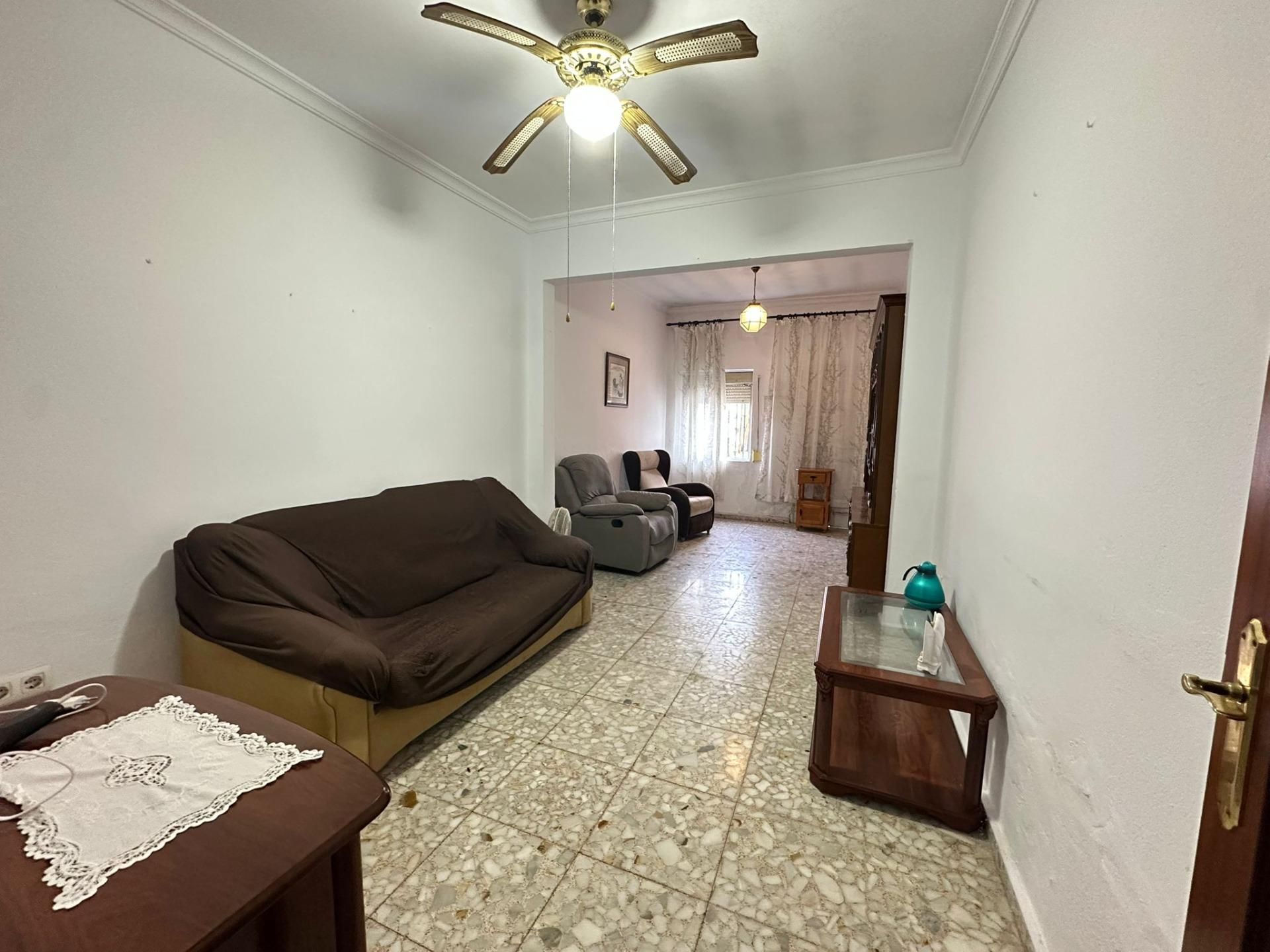 Sala d'estar de Casa o xalet en venda en La Línea de la Concepción