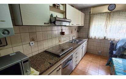 Kitchen of Flat for sale in Santa Coloma de Gramenet  with Heating and Terrace