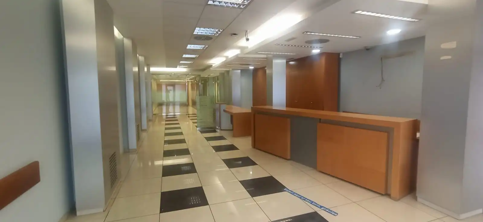 Business premises for sale in Av Catalunya, imagen 4