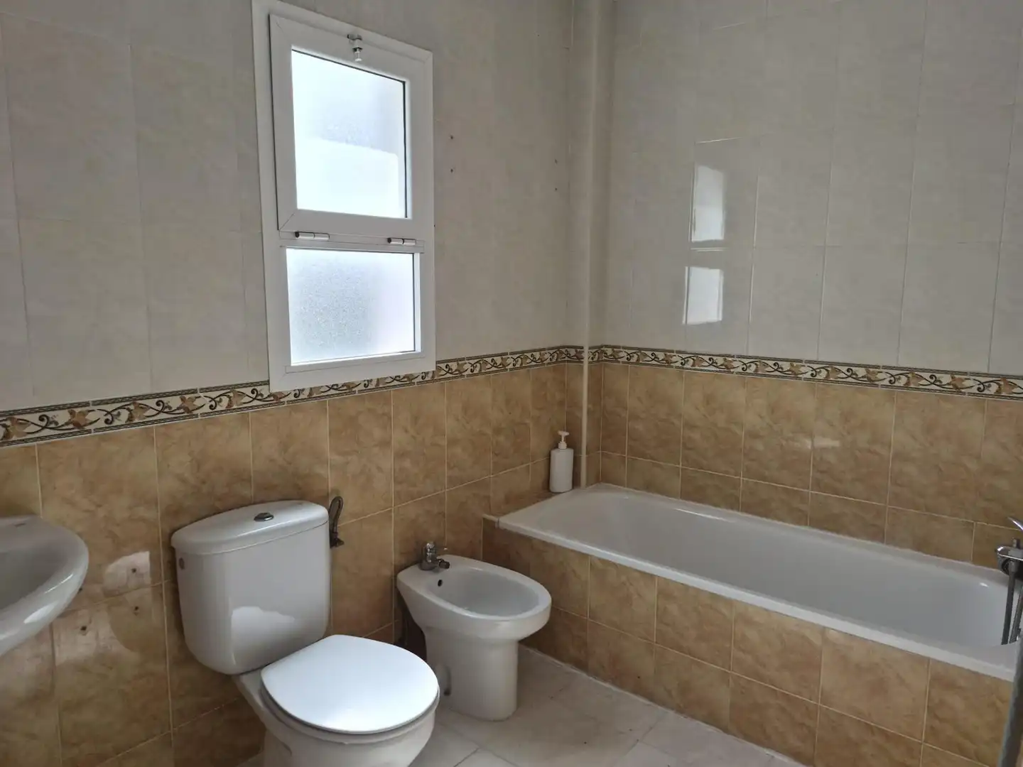 Detached homes for rent in Calle ORDEN DE LOS TEMPLARIOS, Gines