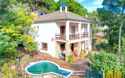 Exterior view of House or chalet for sale in Sant Feliu de Guíxols  with Heating