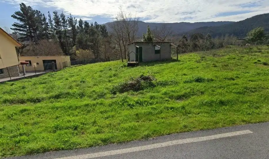 Terrain rustique à vendre à Esfarrapa, Ledoño