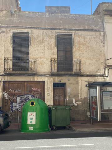 Casa adosada en Venta en Carrer d'Herrero en Hospital - Plaza del Real