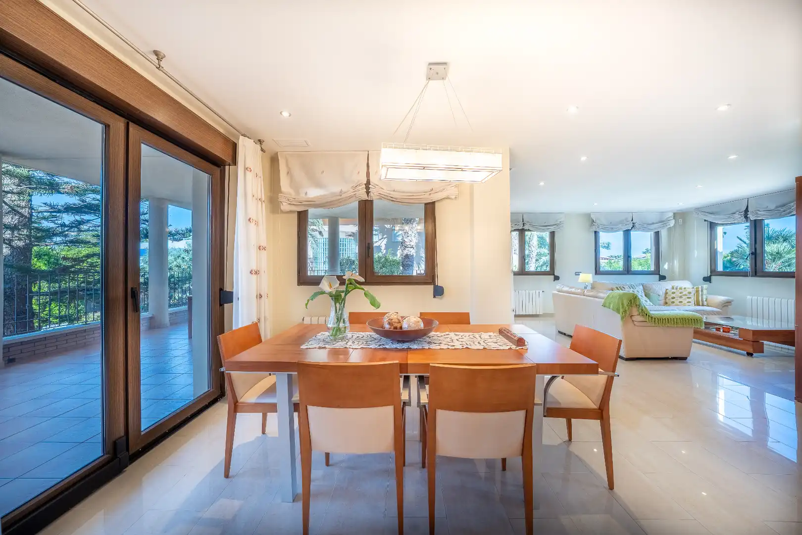 Comedor de Casa o chalet en venta en Torrevieja con Aire acondicionado, Calefacción y Jardín privado