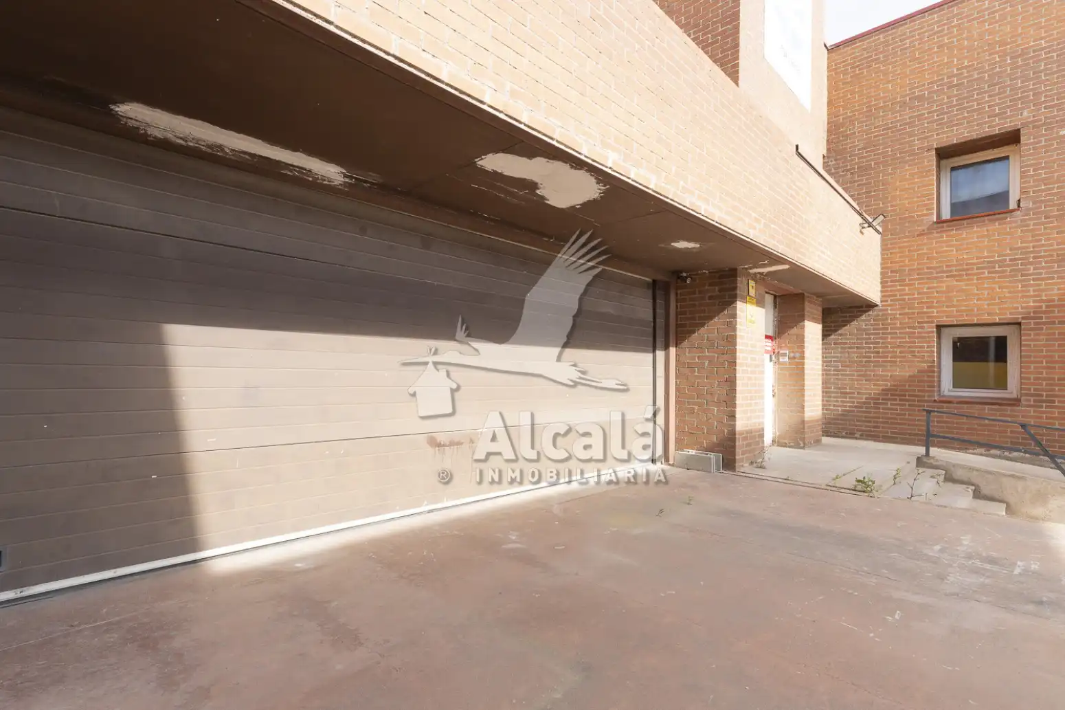 Parking de Nave industrial en venta en Alcalá de Henares