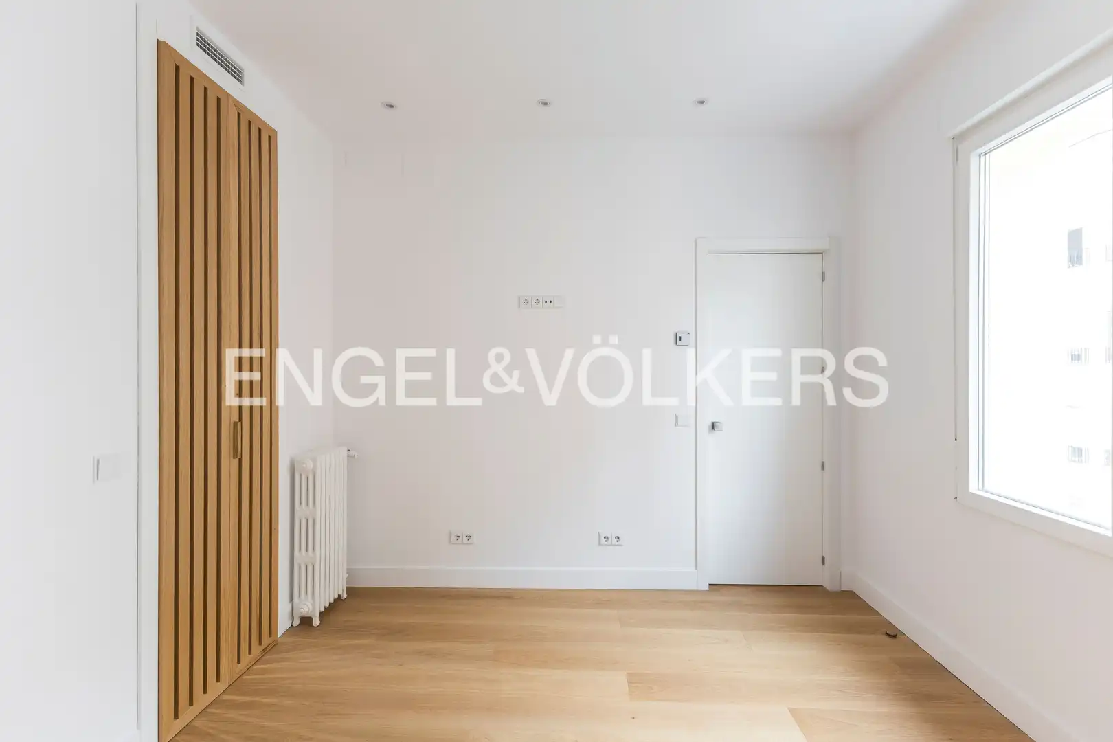 Wohnung zum Verkauf in Madrid mit Klimaanlage und Heizung
