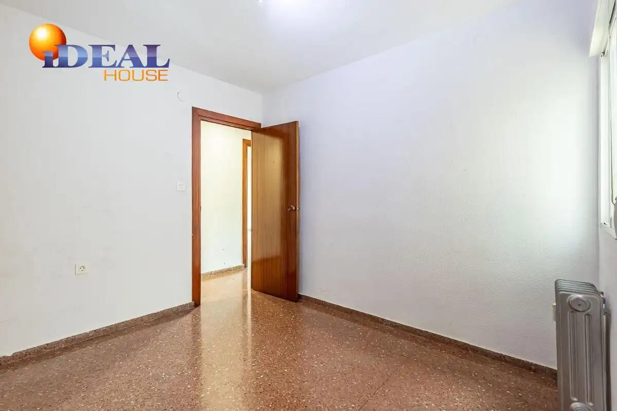 Flat with terrace for sale in Calle del Profesor Agustín Escribano 7, imagen 17