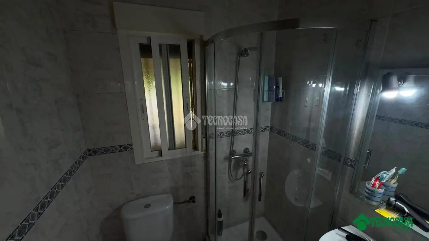 Baño de Casa o chalet en venta en Illana con Aire acondicionado, Calefacción y Piscina