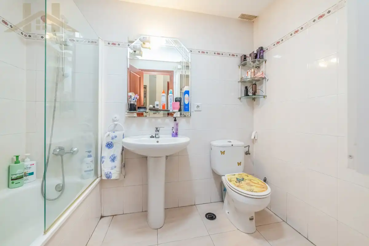Badezimmer von Wohnung zum Verkauf in Seseña mit Klimaanlage, Heizung und Terrasse