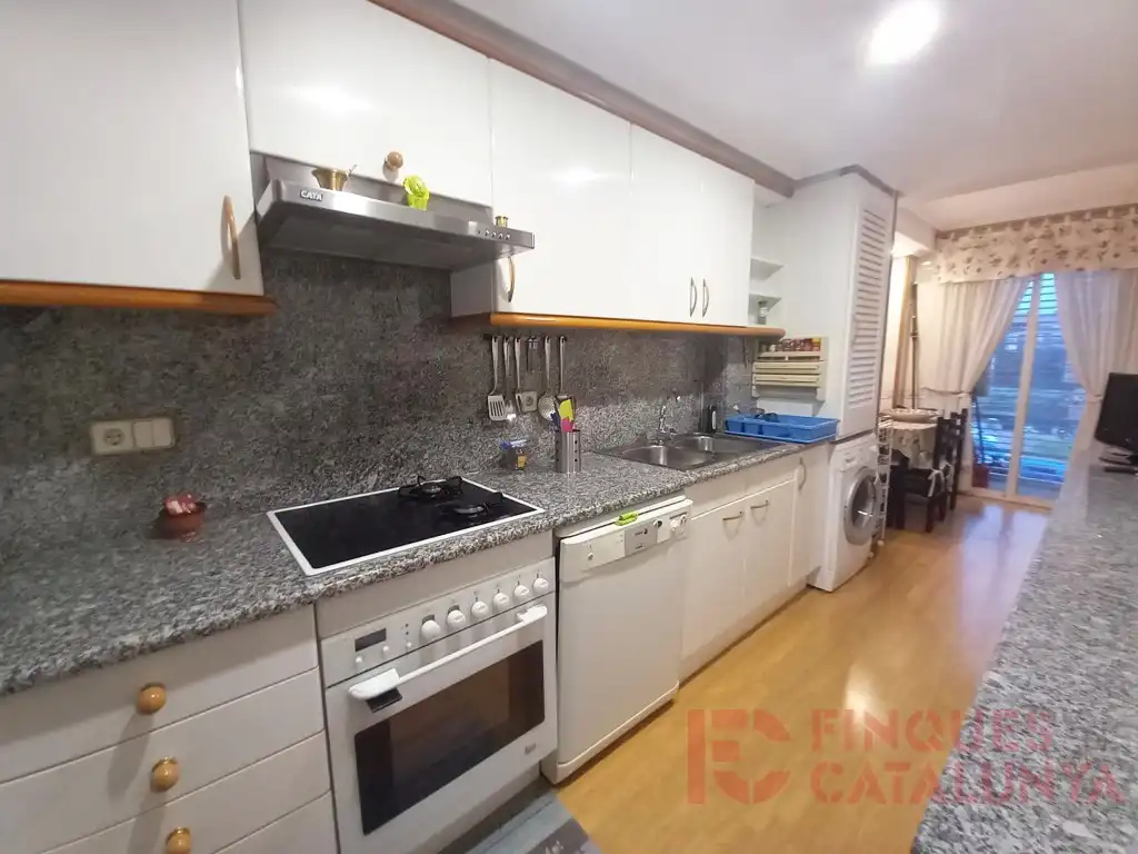 Cuina de Pis en venda en Girona