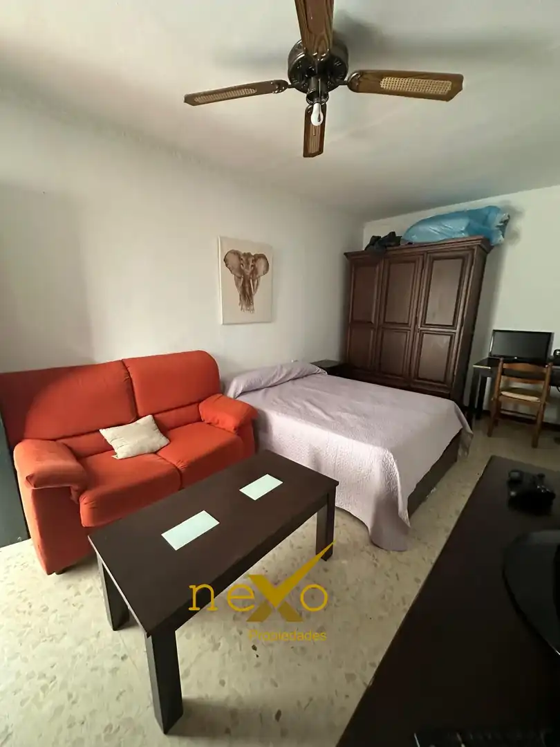 Bedroom of Houses for sale in Carmona