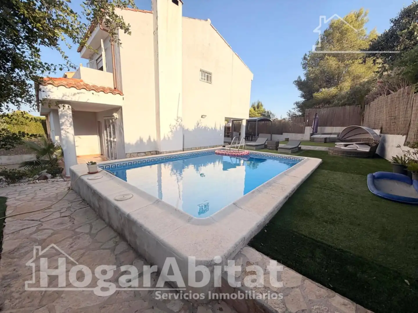 Swimming pool of Houses for sale in Montserrat  with Heating, Private garden and Terrace