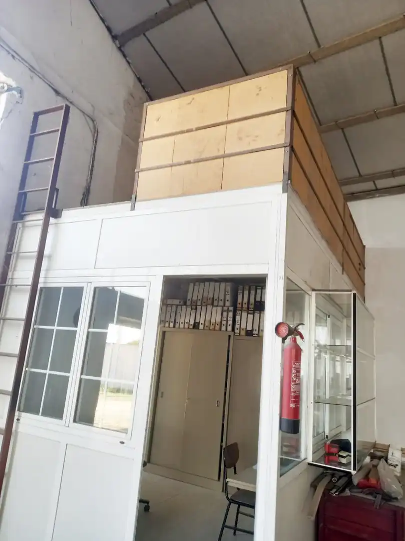 Industrial buildings for sale in Encinas de Abajo