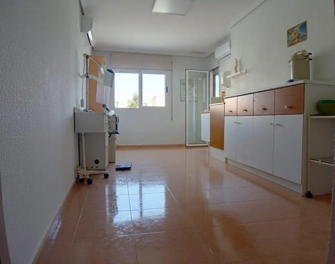 Piso con terraza en venta en Calle ALCUDIA DE LA, imagen 3