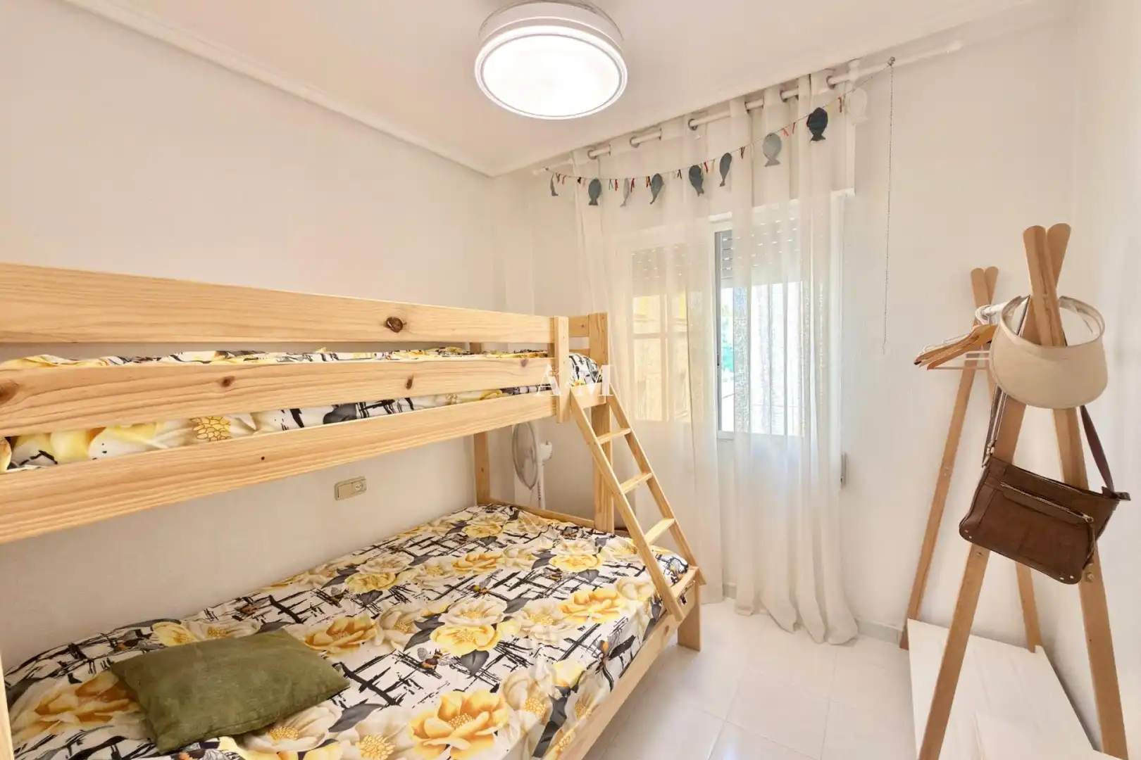 Bedroom of Flat for rent in Torrevieja  with Air Conditioner, Heating and Terrace