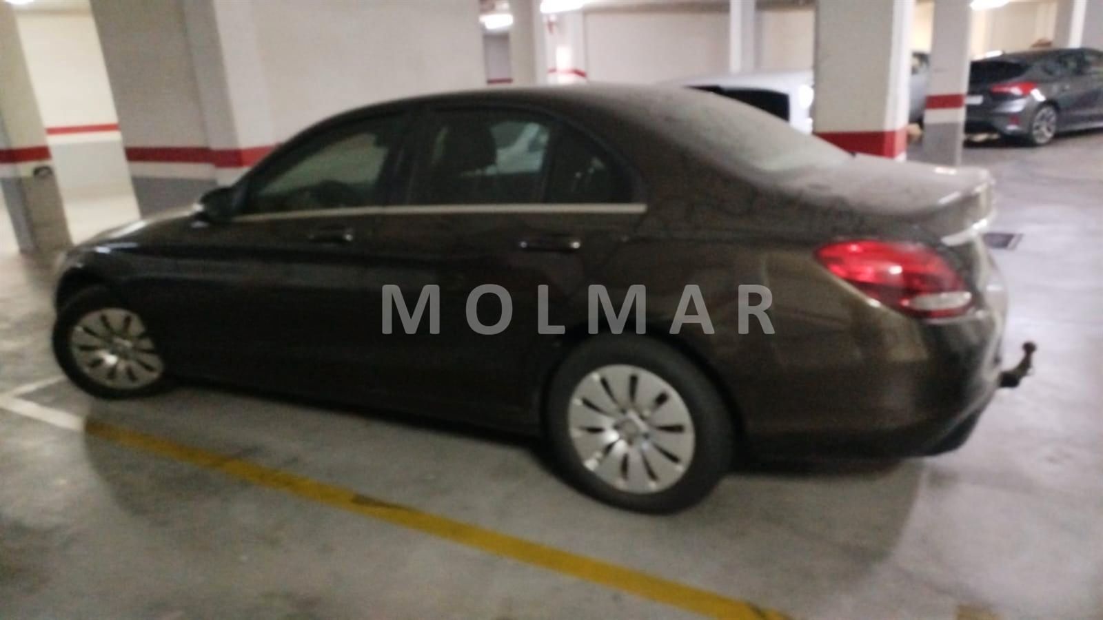 Parkplatz von Dachboden zum Verkauf in Almazora / Almassora mit Terrasse, Abstellraum und Möbliert