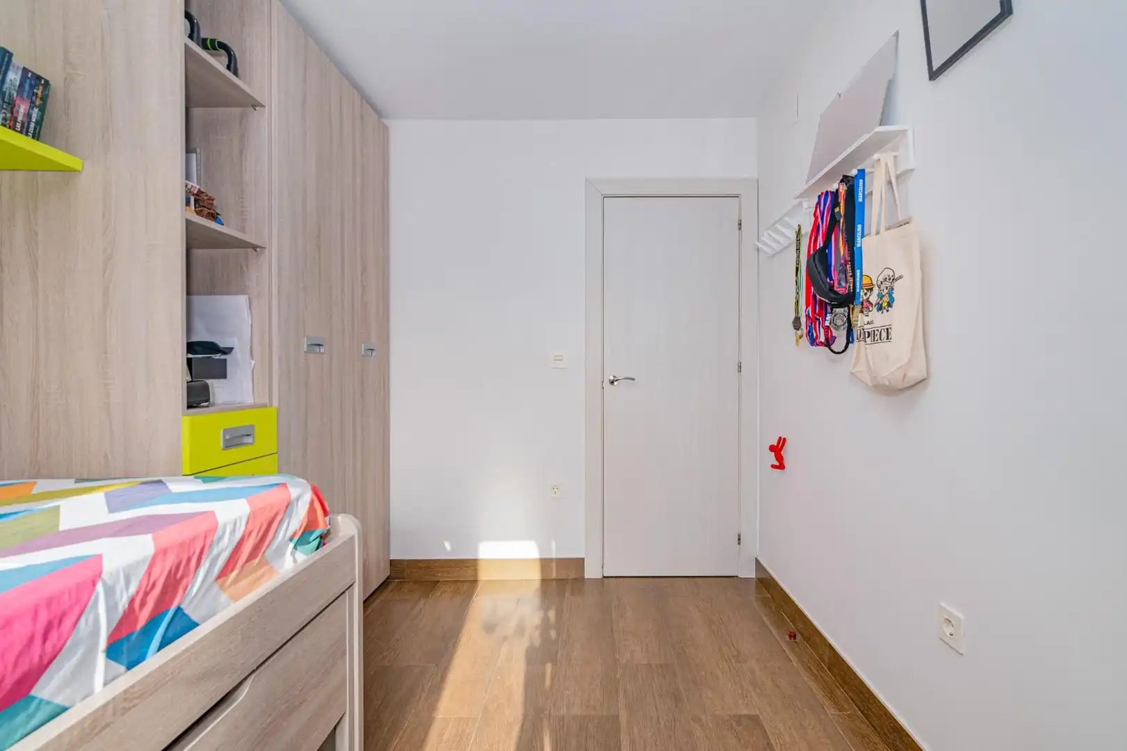 Piso en venta en Granada con Aire acondicionado, Terraza y Amueblado