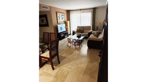 Foto 3 de Pis de lloguer a Punta Prima, Alicante