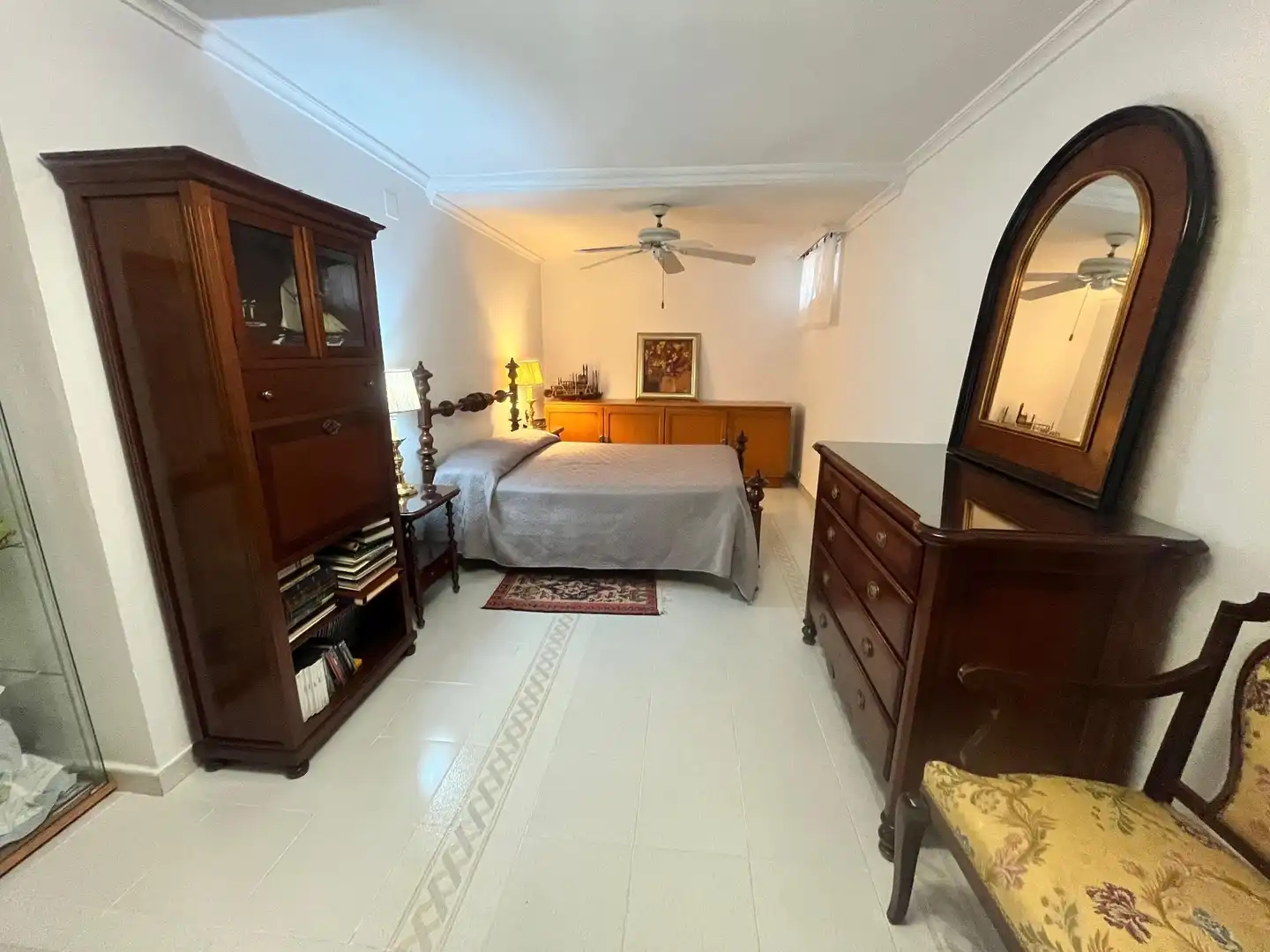 Bedroom of Houses for sale in Sevilla  with Air Conditioner, Heating and Private garden