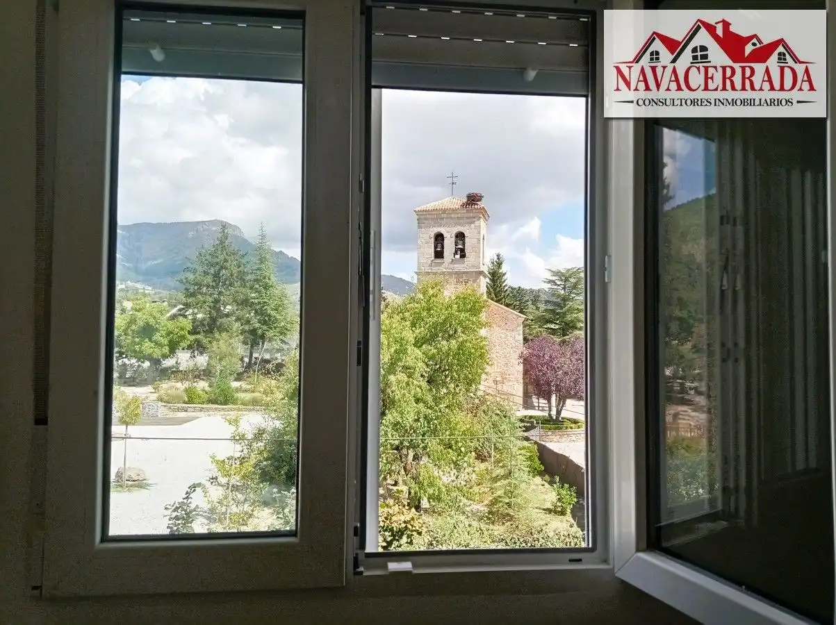 Piso en venta en Navacerrada con Calefacción y Terraza