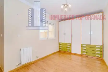 Bedroom of Flat for sale in Atarfe  with Heating