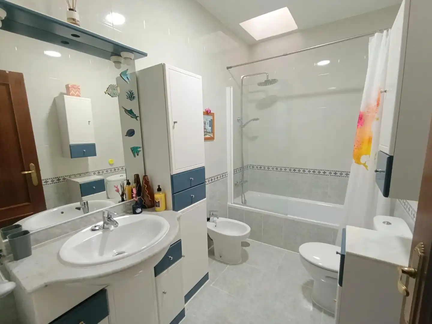 Bathroom of Houses for sale in Coria del Río