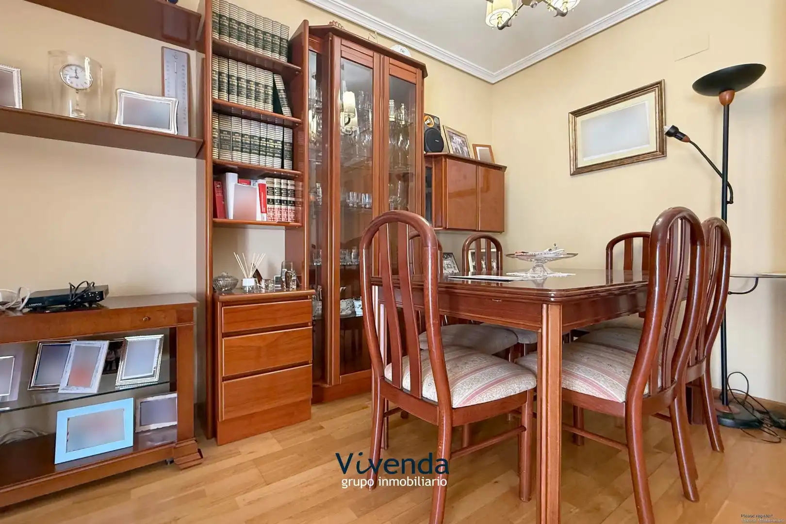 Dining room of Flat for sale in Madrid  with Air Conditioner, Heating and Storage room