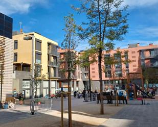 Exterior view of Flat for sale in  Barcelona Capital  with Private garden and Furnished