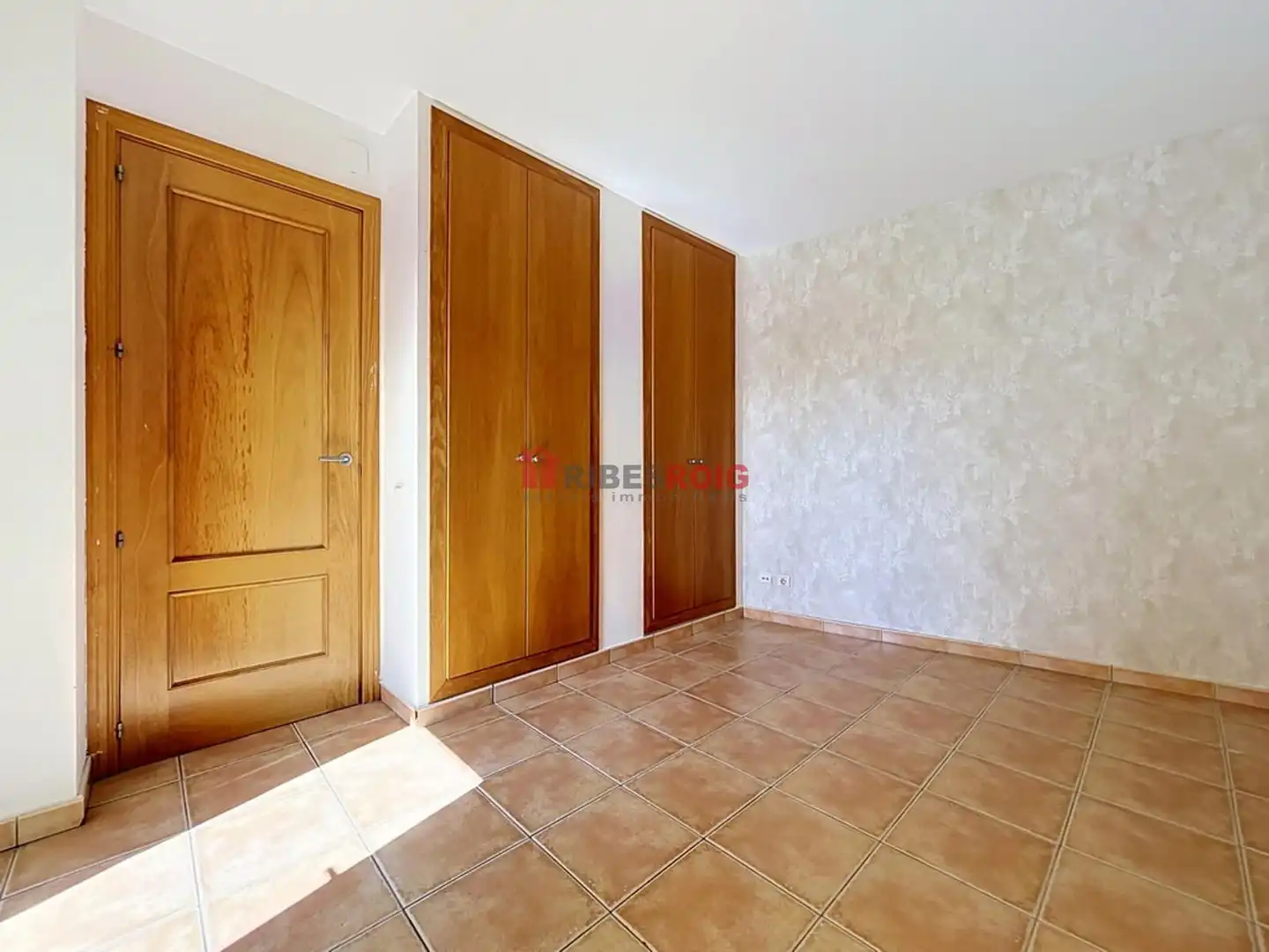 Dormitori de Casa adosada en venda en Sant Pere de Ribes amb Calefacció, Jardí privat i Terrassa