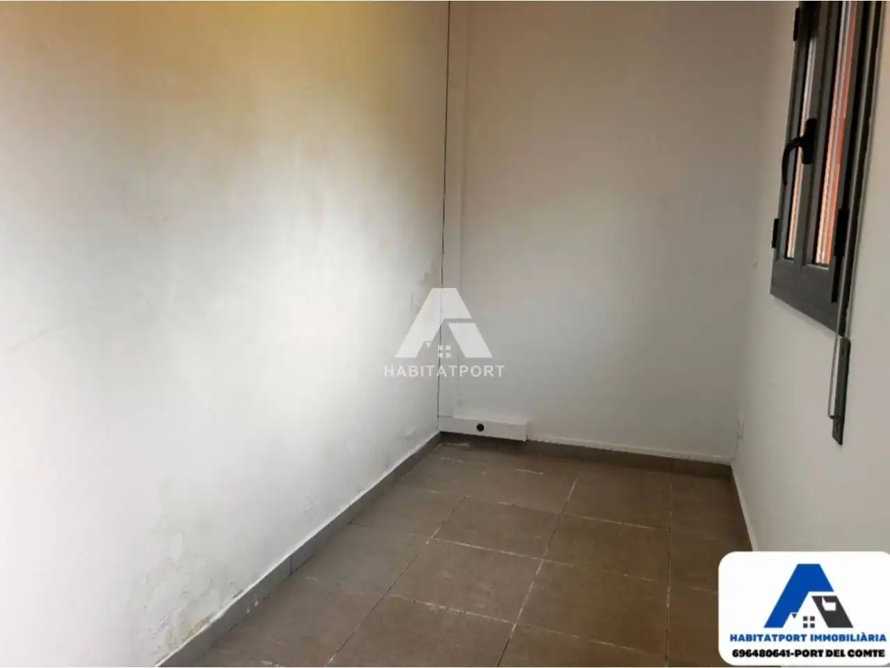 Commercial properties for rent in Pasaje Cardona, Casserres