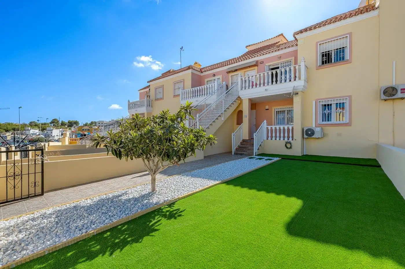 Apartamento con piscina en venta en Calle del padre jesus, imagen 4